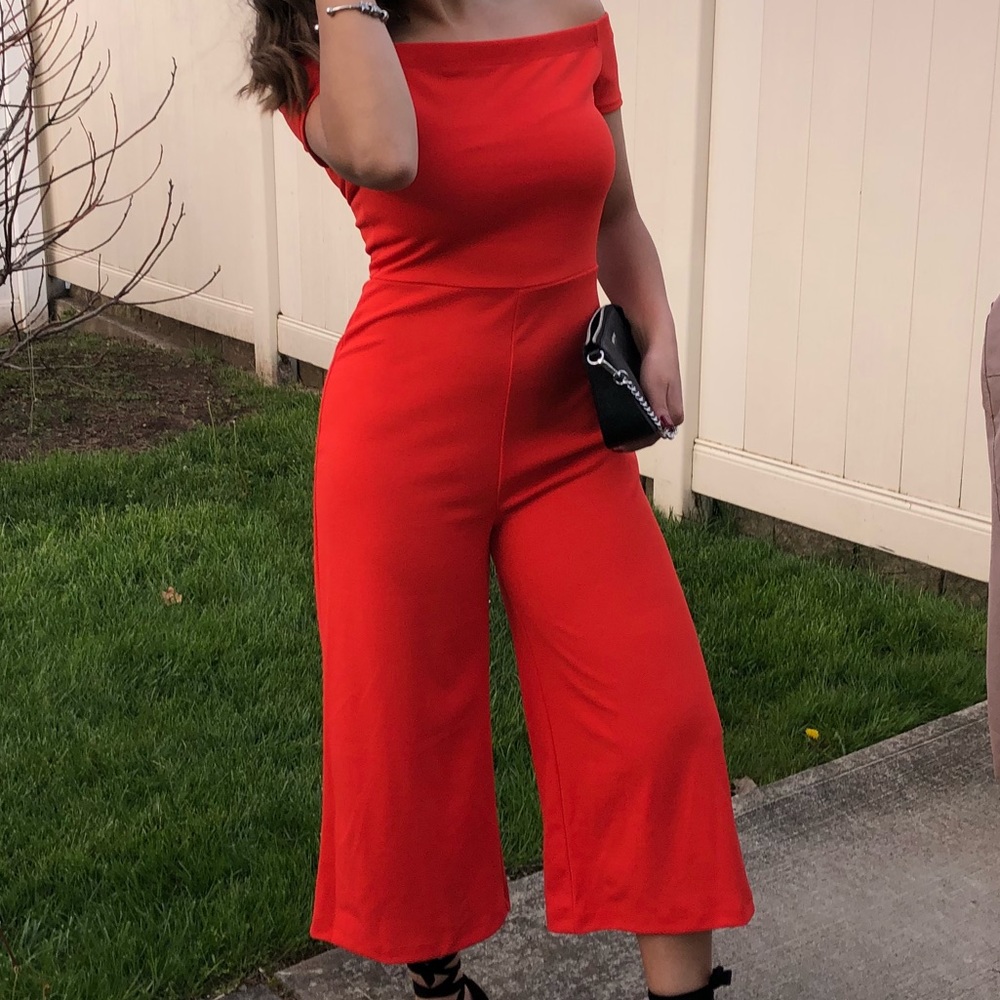 Orange/red party jumpsuit 🎉
